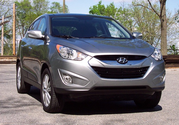 2010 Hyundai Tucson: Home-run Hyundai Tucson 2010 Black. 2010 Hyundai Tucson: Home-run